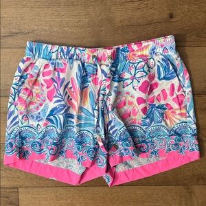 Lilly Pulitzer Size Extra Small Shorts Floral Tropical Print Vibrant Resortwear